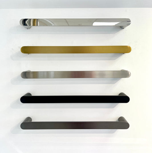 12V ROUND HORIZONTAL SINGLE HEATED TOWEL BAR | 600MM | 5 COLOURS | DN - The Tile Collection™