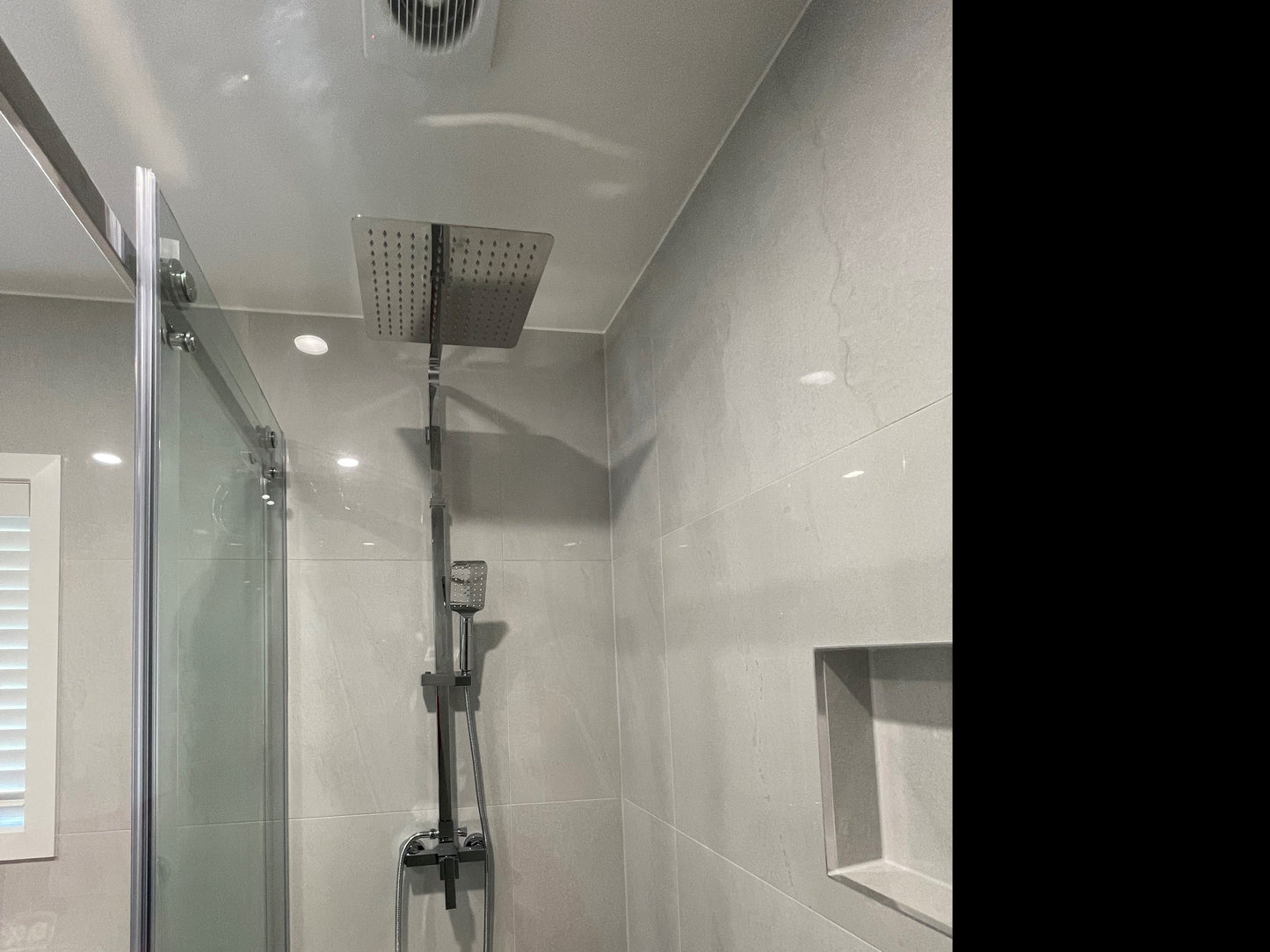 FUSION SQUARE RAIN SHOWER SET WITH EXTERNAL MIXER - CHROME