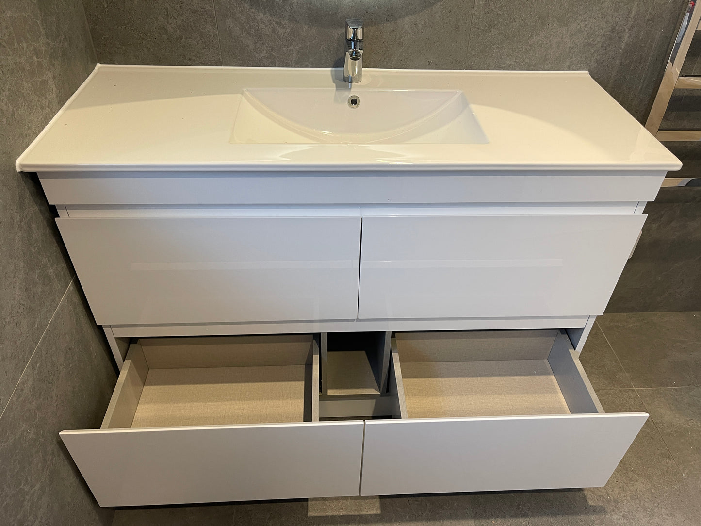 1200MM POLO GLOSS WHITE PLYWOOD FLOORSTANDING VANITY SINGLE BASIN