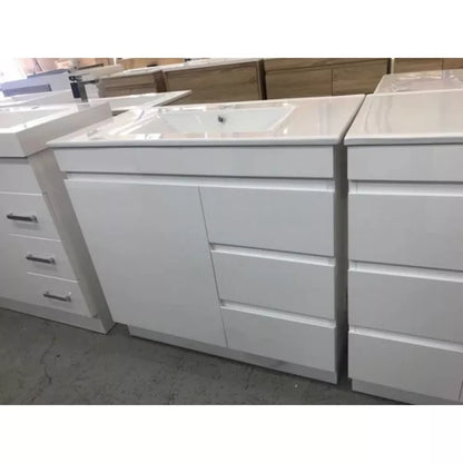 750MM MADRID PLYWOOD WHITE GLOSS FREESTANDING VANITY WITH CERAMIC TOP - The Tile Collection™