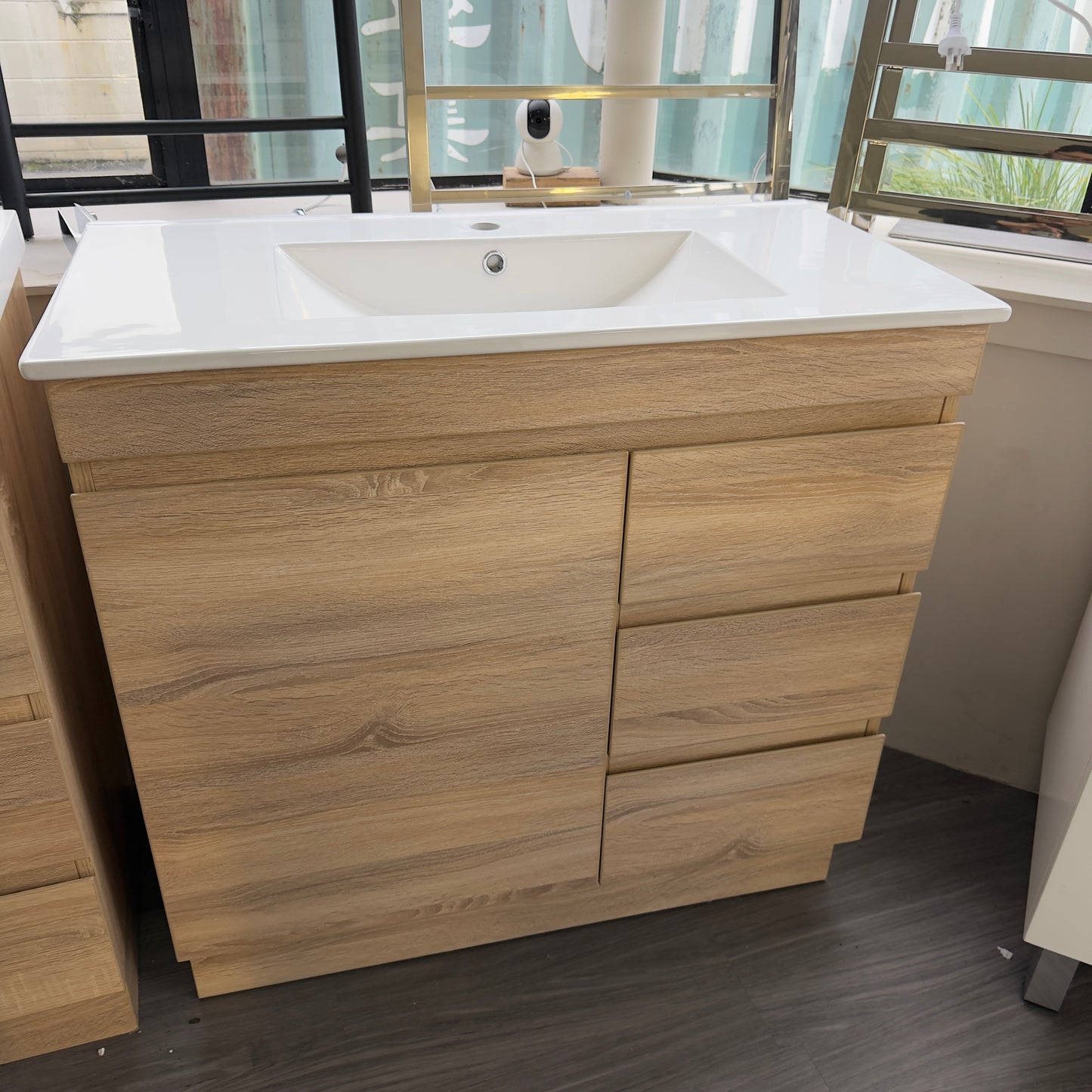 MADRID FLOOR STANDING VANITY 900MM - LIGHT OAK | PLYWOOD BATHROOM VANITY NZ