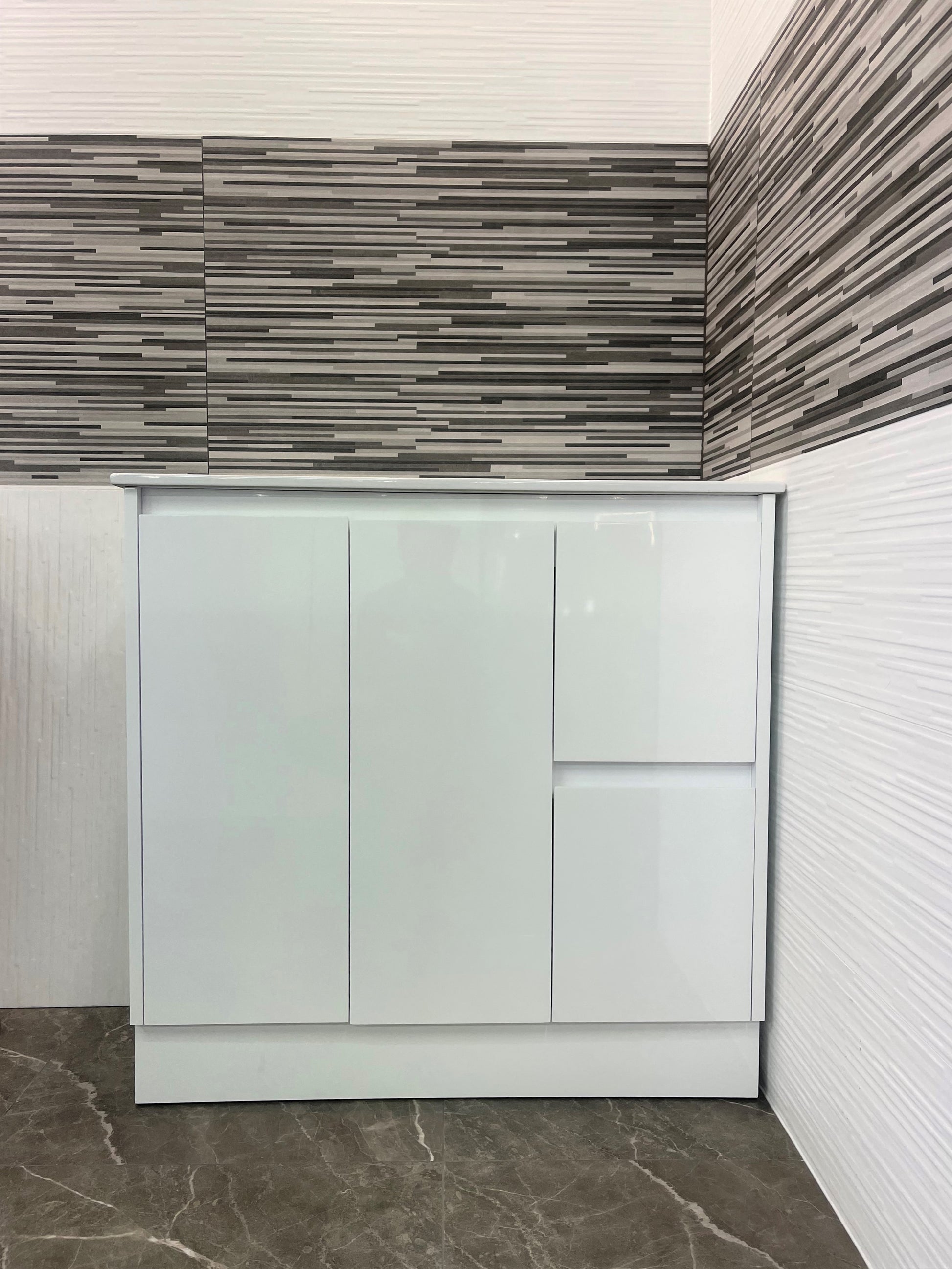 900MM SLIM PVC GLOSS WHITE VANITY 100% WATERPROOF FLOORSTANDING WITH CERAMIC TOP - The Tile Collection™