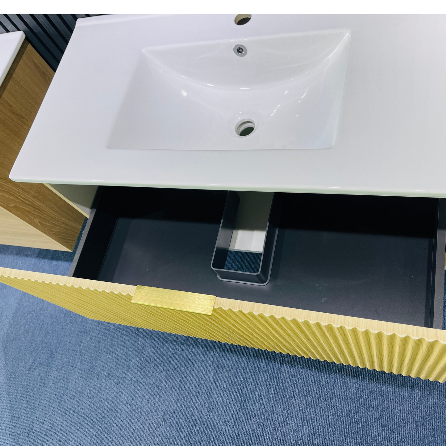 MEHER FLUTED OAK WALL HUNG VANITY | 900MM |PLYWOOD