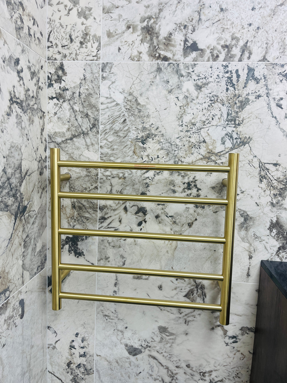 ROUND HEATED TOWEL RAIL RANGE - 5 BARS