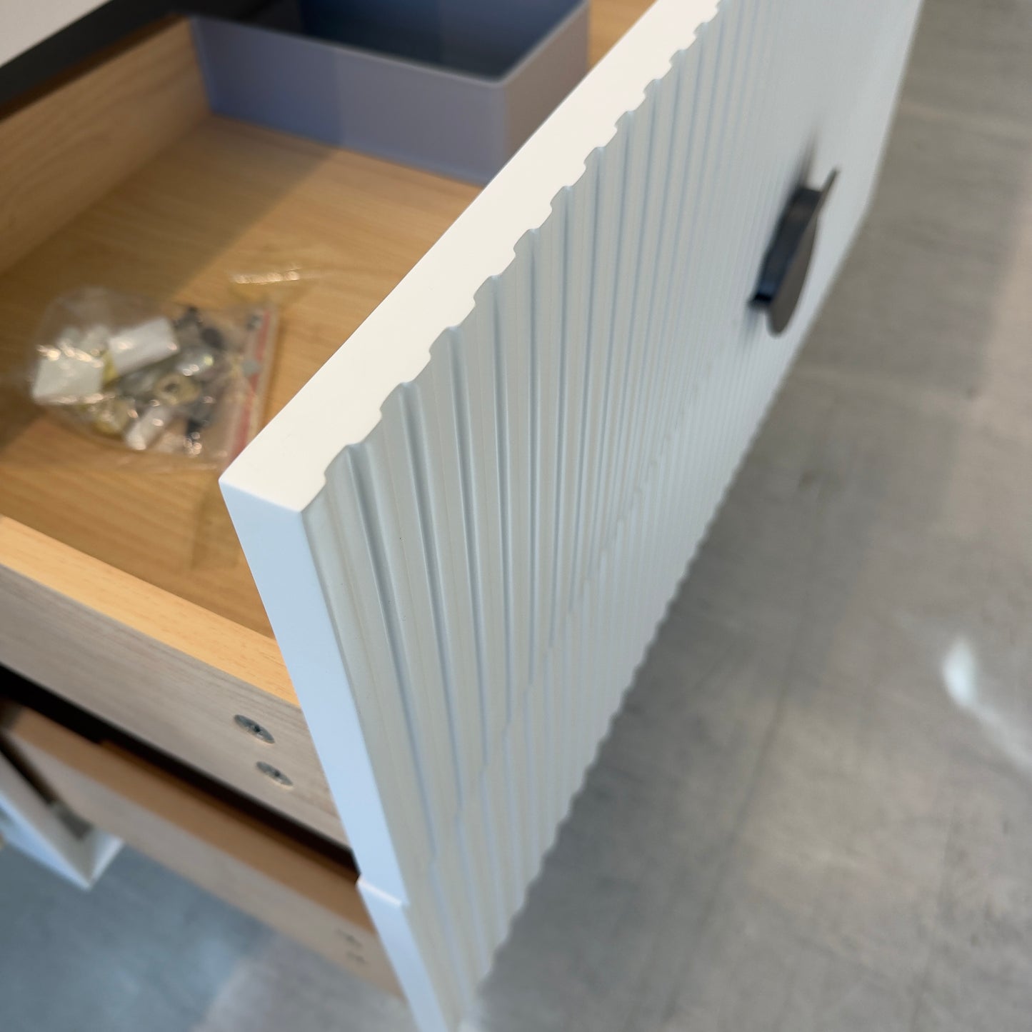 ELVA FLUTED WALL HUNG VANITY 750MM - WHITE | BATHROOM WALL HUNG VANITY NZ