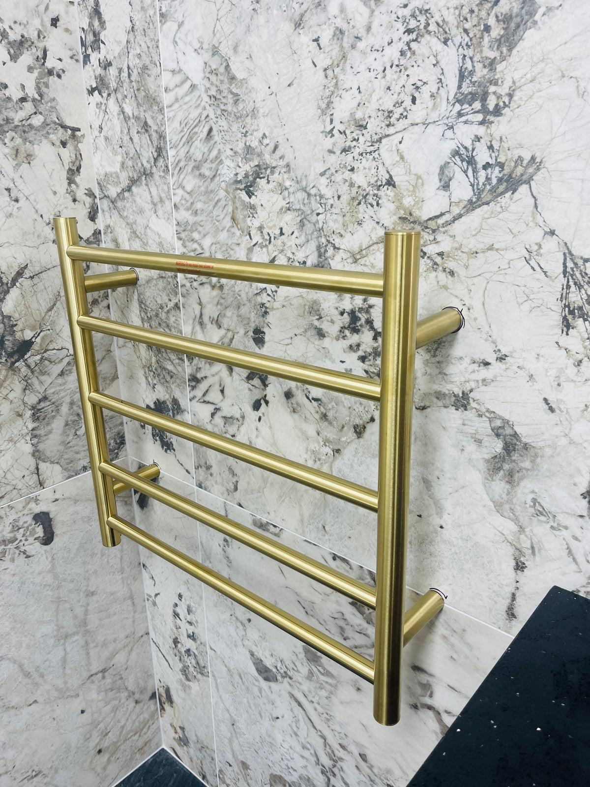ROUND HEATED TOWEL RAIL RANGE - 5 BARS