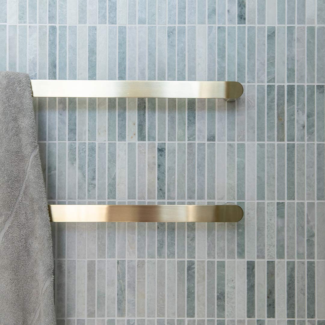 12V ROUND HORIZONTAL SINGLE HEATED TOWEL BAR | 600MM | 5 COLOURS | DN