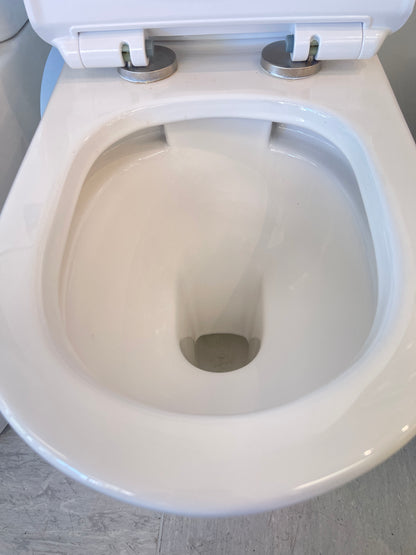 OCEANO COMPACT RIMLESS BACK TO WALL TOILET SUITE 605X370X800