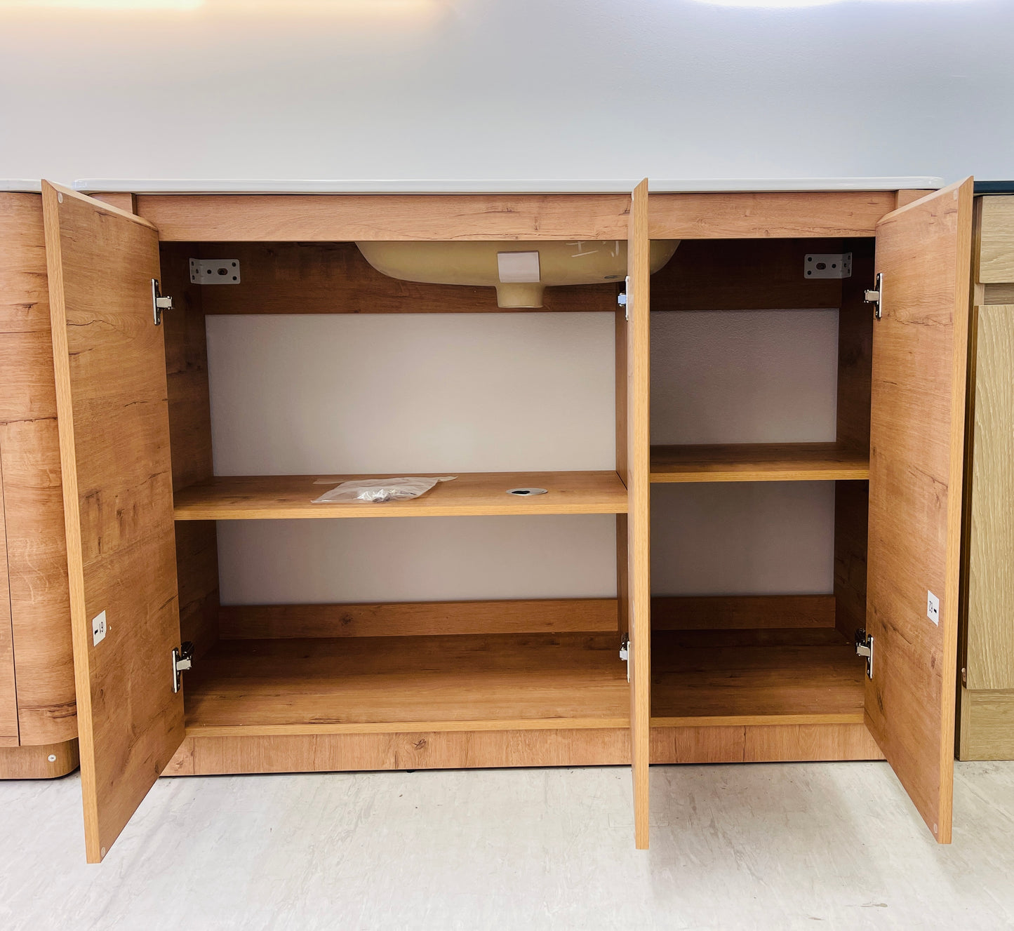 1200MM BROOK CURVED FLOORSTANDING VANITY | HONEY OAK