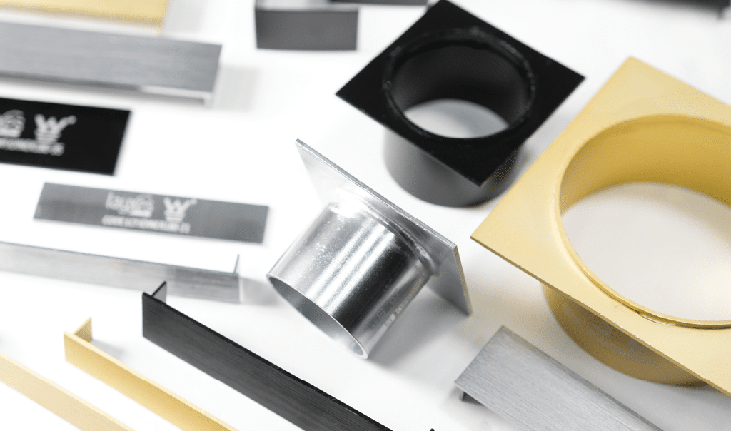 LAUXES SLIMLINE ALUMINIUM TILE INSERT CHANNEL DRAIN - MATTE GOLD