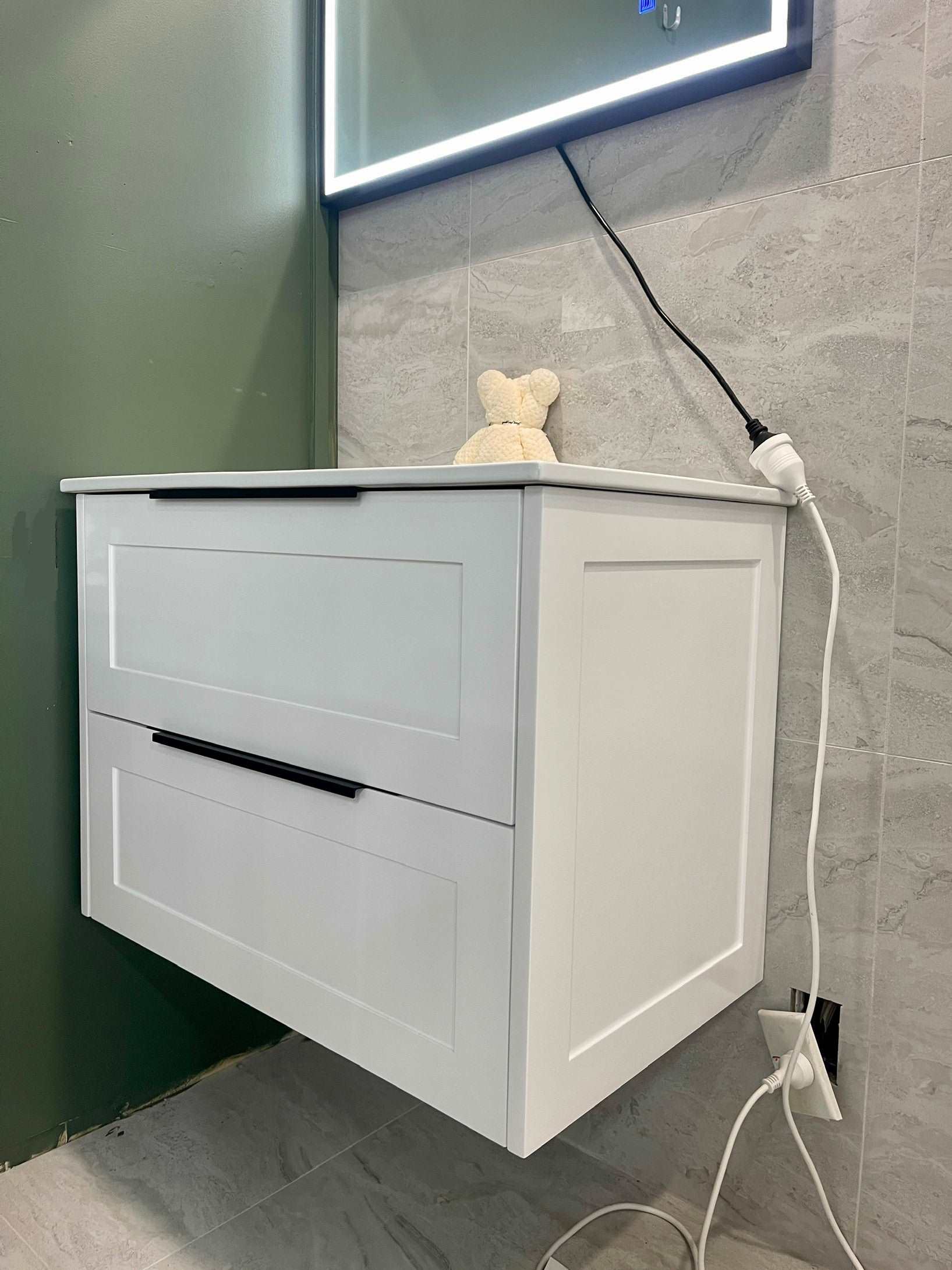 750MM HAMPTON PLYWOOD WALLHUNG VANITY