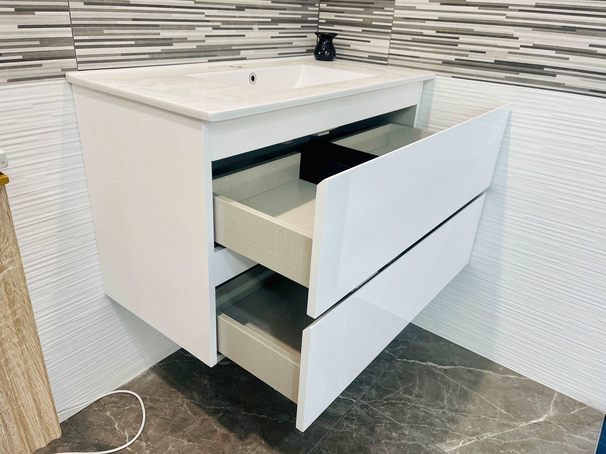 NELSON WALL HUNG VANITY | 1000MM | GLOSS WHITE | PLYWOOD - The Tile Collection™