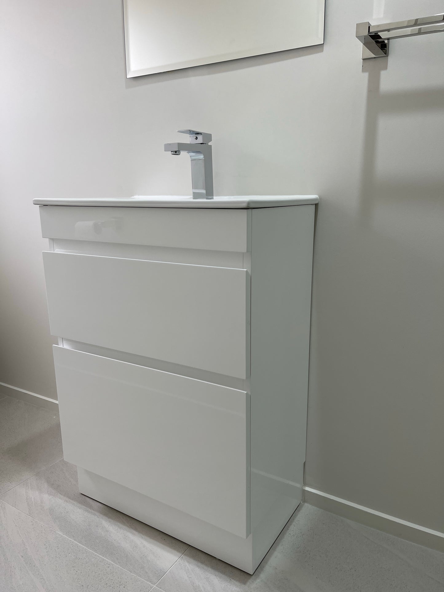 VALENTINA SLIM FLOOR STANDING VANITY | WHITE GLOSS | 750MM | PLYWOOD WITH CERAMIC TOP