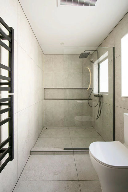 WALK IN SHOWER PANEL | MATTE BLACK | 900MM